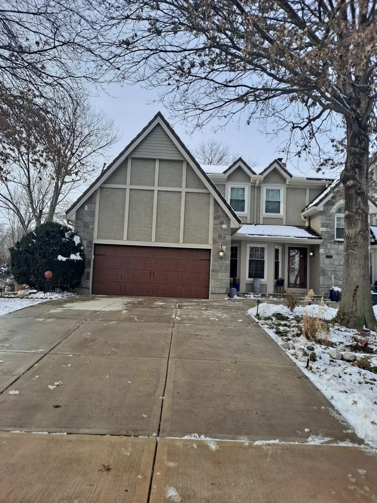 Top-rated landscape installation in Gardner, KS - Country Living Lawn and Tree