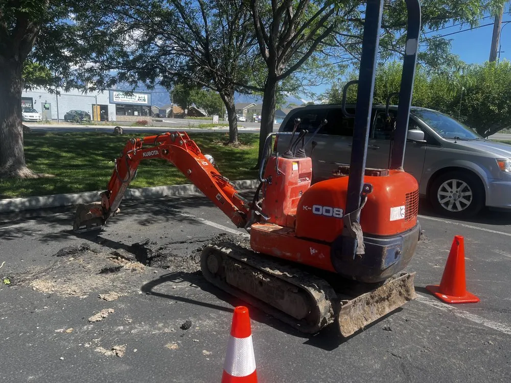 Trusted yard maintenance experts serving Eagle Mountain, UT - Country Side Construction