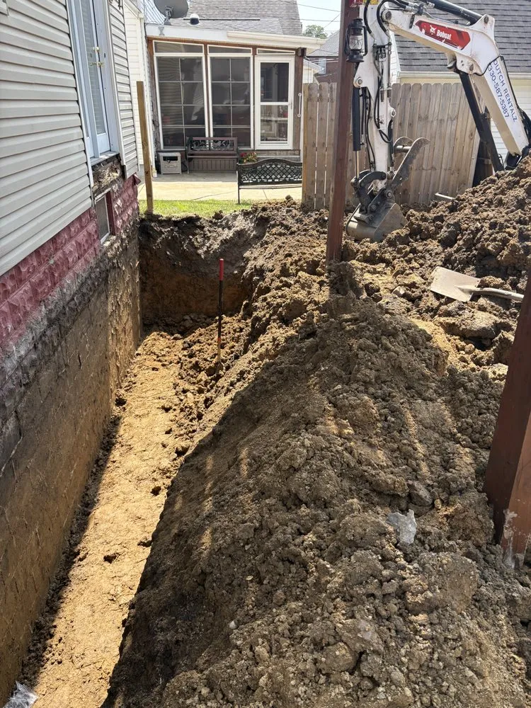 Local outdoor landscaping experts serving Atwater, OH - Country Side Excavating & Concrete