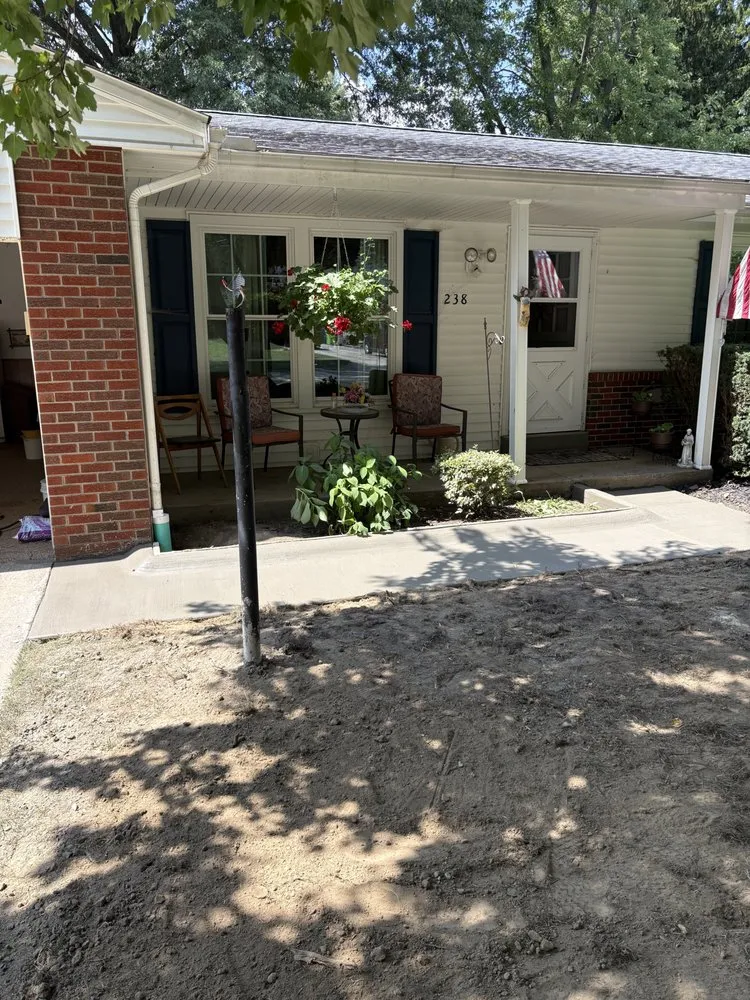 Custom lawn mowing service in Atwater, OH - Country Side Excavating & Concrete