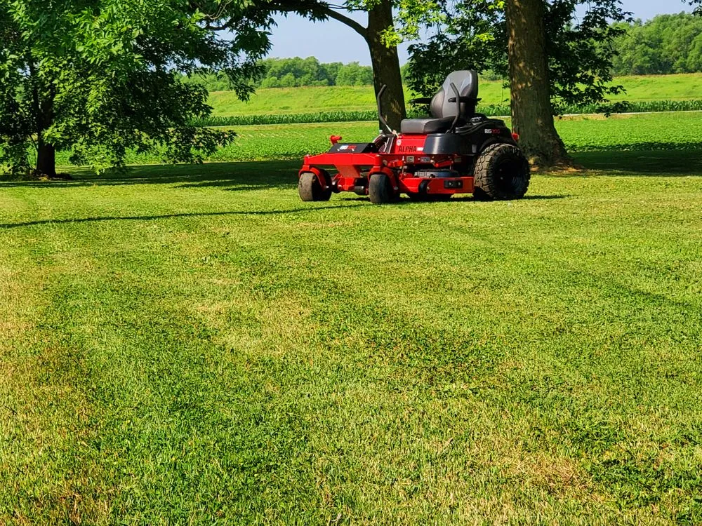 Expert landscaping services with custom design in Prairie du Rocher, IL by Country Side Lawn Care