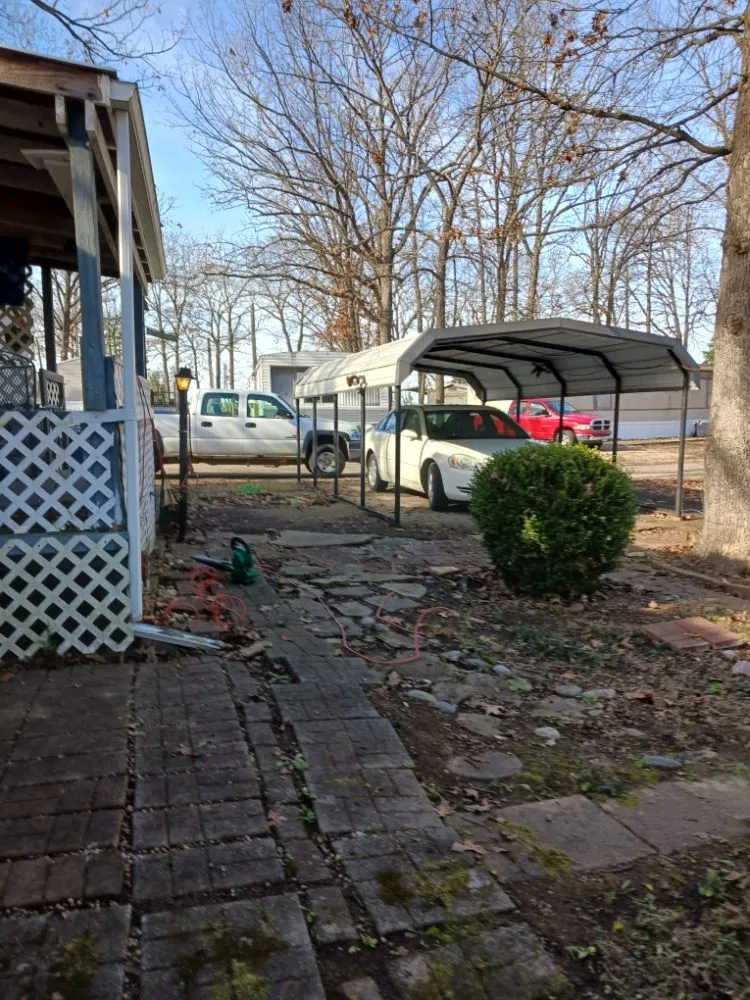 Local outdoor landscaping experts serving Parkhills, MO - Country Way Nursery