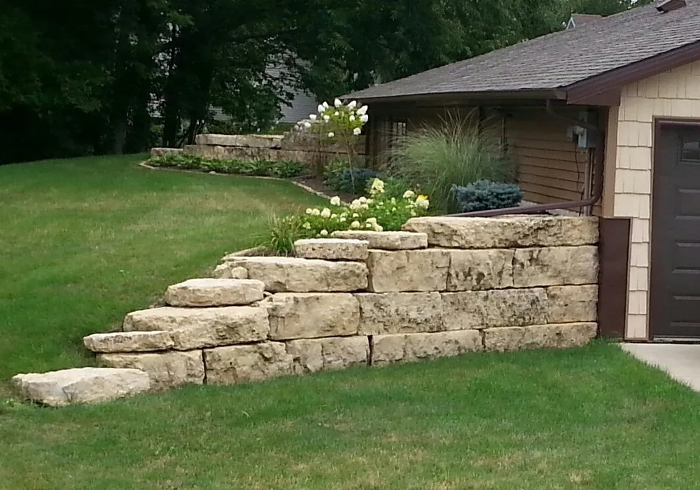 Professional landscaping services experts serving East Moline, IL - Countryman Hardscape & Landscape