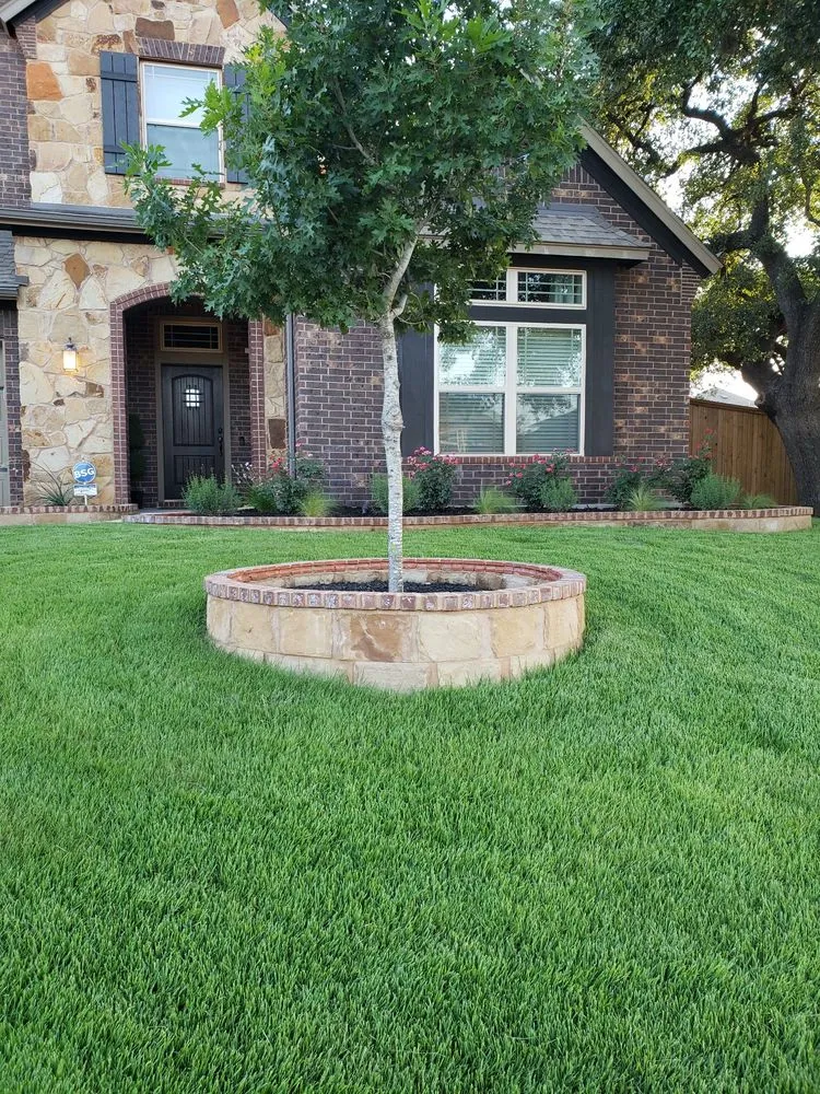 Custom lawn care service for beautiful yards across Round Rock, TX - Countryscapes Irrigation