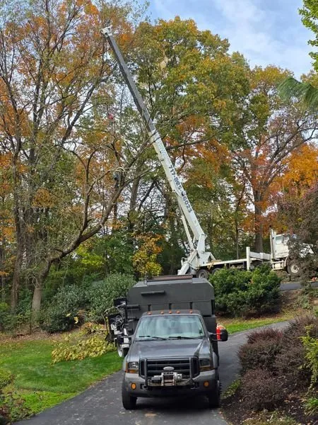 Custom lawn mowing service in Fawn Grove, PA by Countryside Cutters