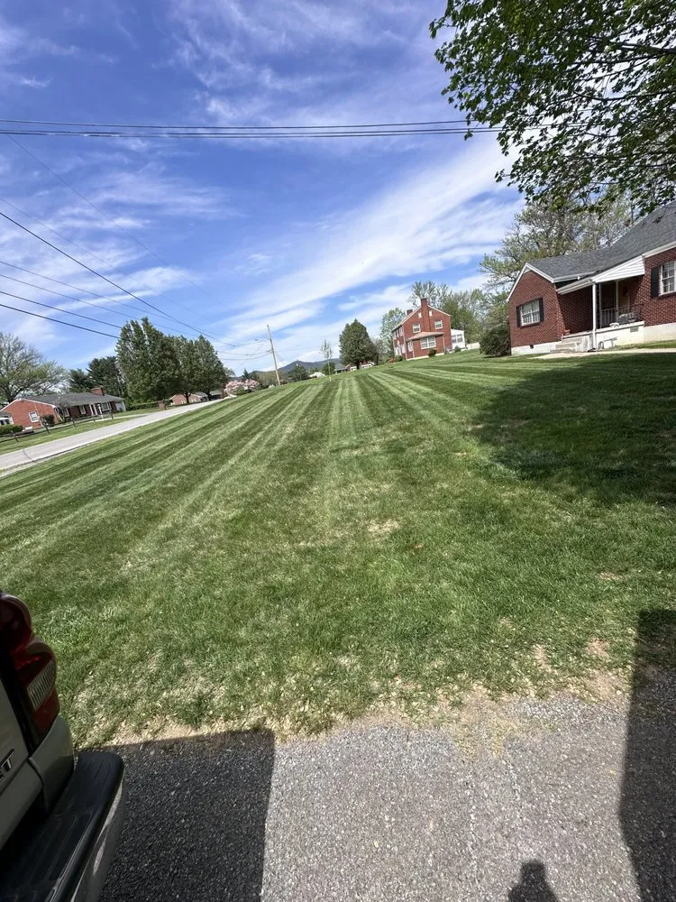 Trusted landscape installation experts serving Roanoke, VA - Countryside Landscaping