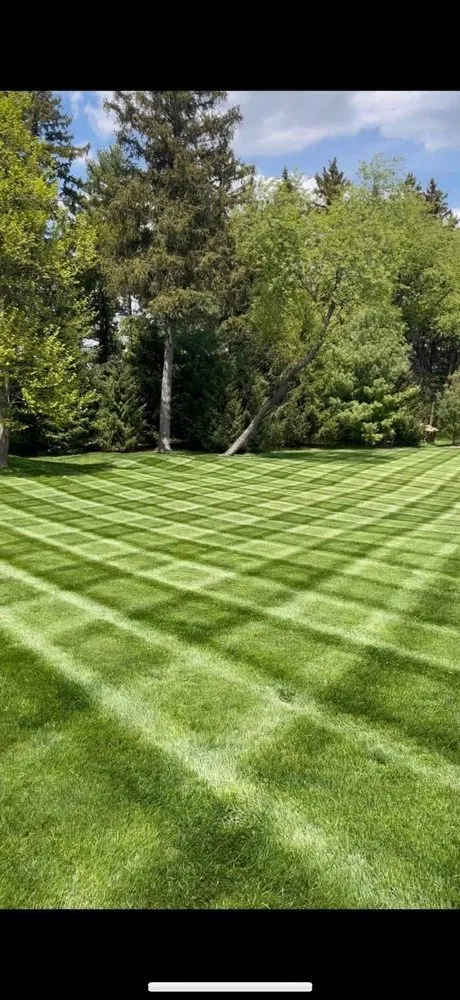 Affordable residential landscaping in Elkhart, IN by Countryside lawncare and snow removal