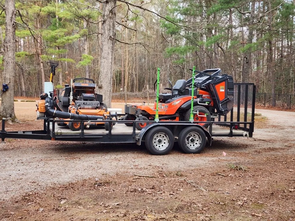 Reliable lawn care service for homes in Wilson, NC by Countryside Yard Works