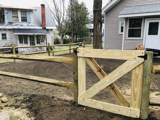 Custom garden landscaping in Lake George, NY by CountryTurf Experience