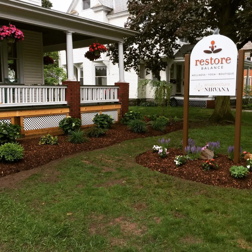 Professional outdoor landscaping in Lake George, NY - CountryTurf Experience