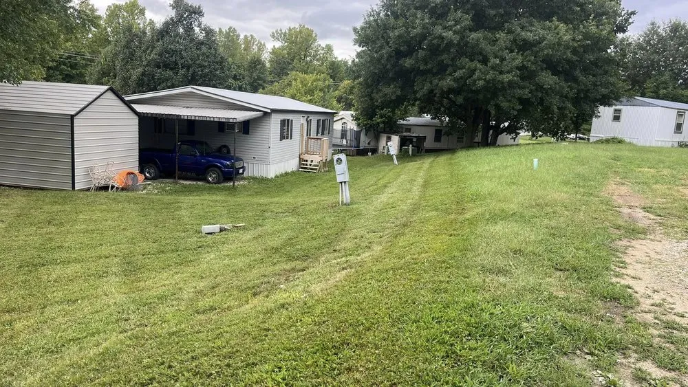 Custom residential landscaping experts serving Jefferson City, MO - Counts Lawn and Landscape