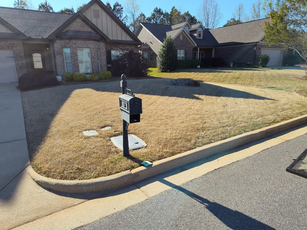 Reliable garden landscaping experts serving Opelika, AL - Count's Lawn Service