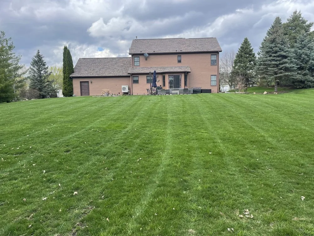 Custom yard cleanup service in Kenosha, WI by County Care