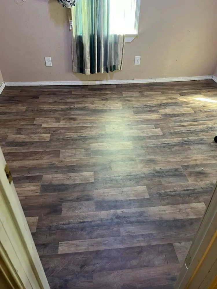 Reliable landscaping services experts serving Neosho, MO - Coureton Renovation & Solutions