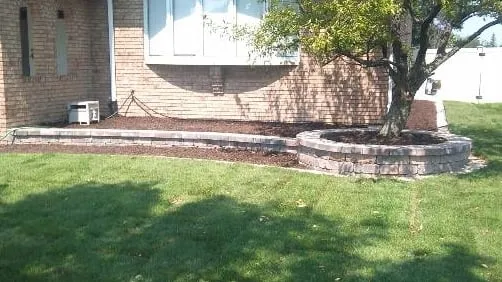 Top-rated yard maintenance experts serving Dyer, IN - Courtyard Services