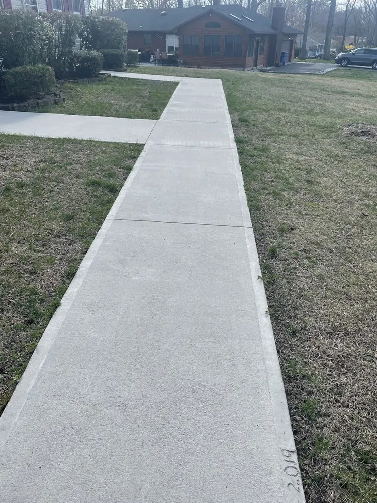 Affordable outdoor landscaping experts serving Bridgeton, NJ - Cousin cuts