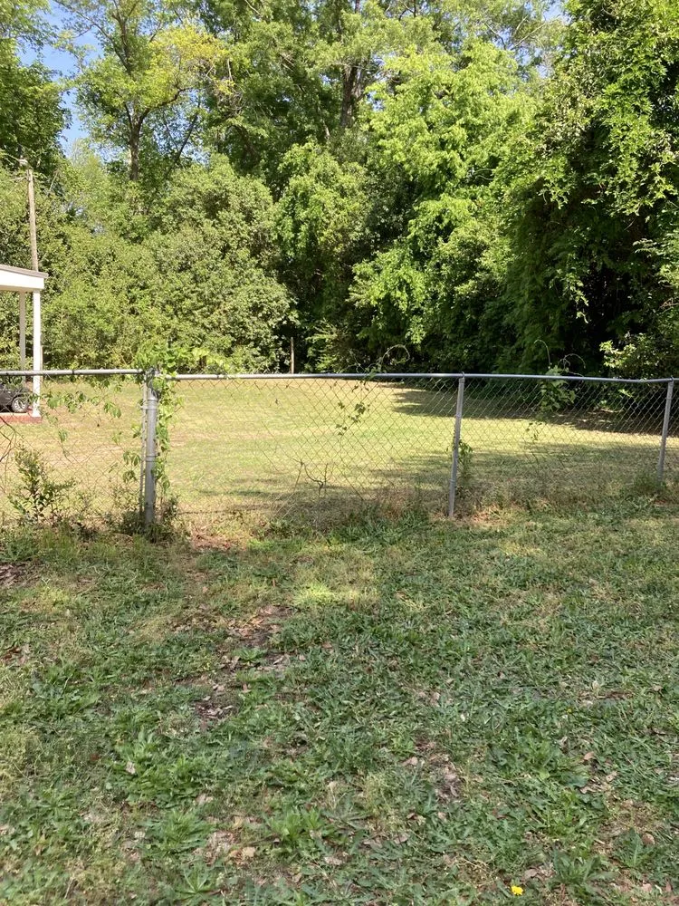 Affordable landscaping services experts serving Bennettsville, SC - Cousins landscape