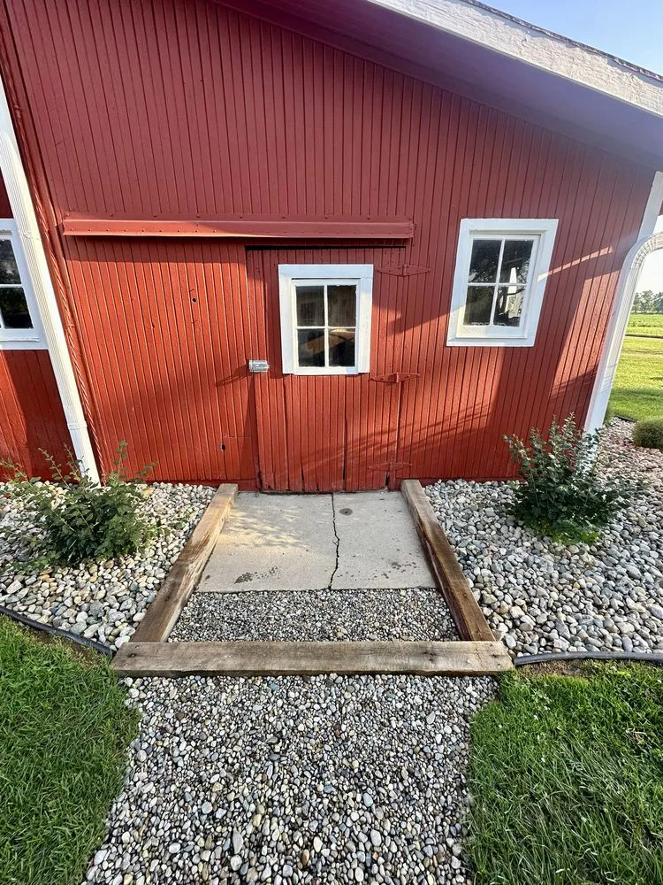 Trusted outdoor landscaping in Tecumseh, MI - Coutures property maintenance