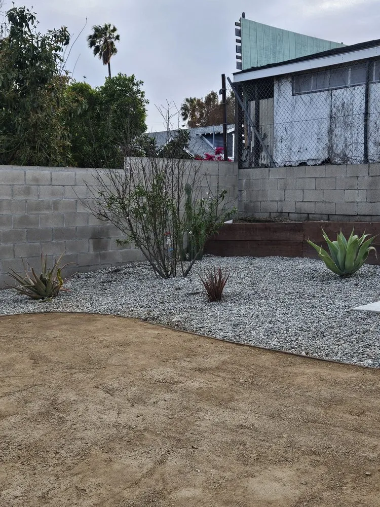 Top-rated yard cleanup service for outdoor upgrades across Azusa, CA - Cova's Landscape