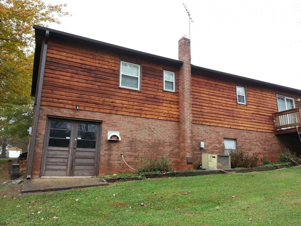 Affordable lawn mowing service for homes across Copperas Cove, TX - Cove Pro Clean