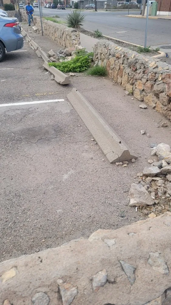 Top-rated lawn mowing service for outdoor upgrades in El Paso, TX by Covenant Cleaning and Lawn