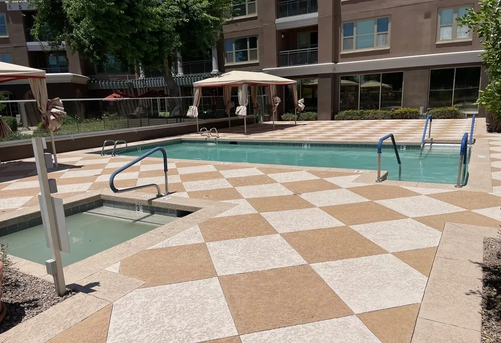 Expert lawn care service experts serving Tolleson, AZ - Covenant Concrete & Landscape