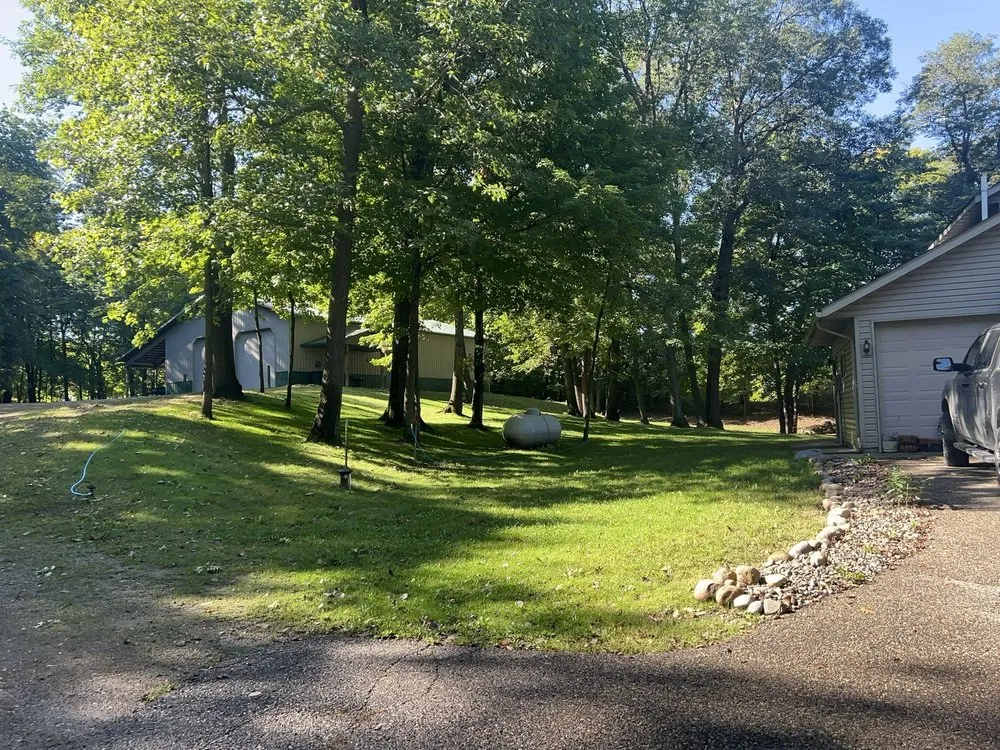 Expert lawn care service near you in Lakeville, MN by Covenant Lawn Care