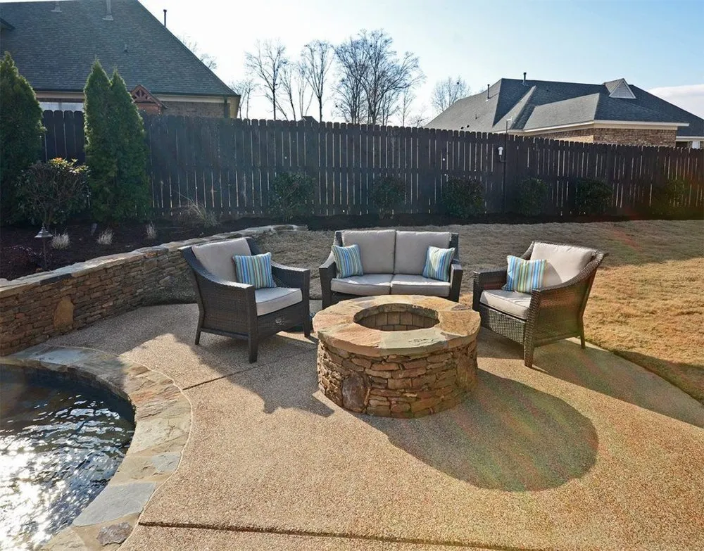 Professional landscape design experts serving Memphis, TN - Covenant Pool And Landscape