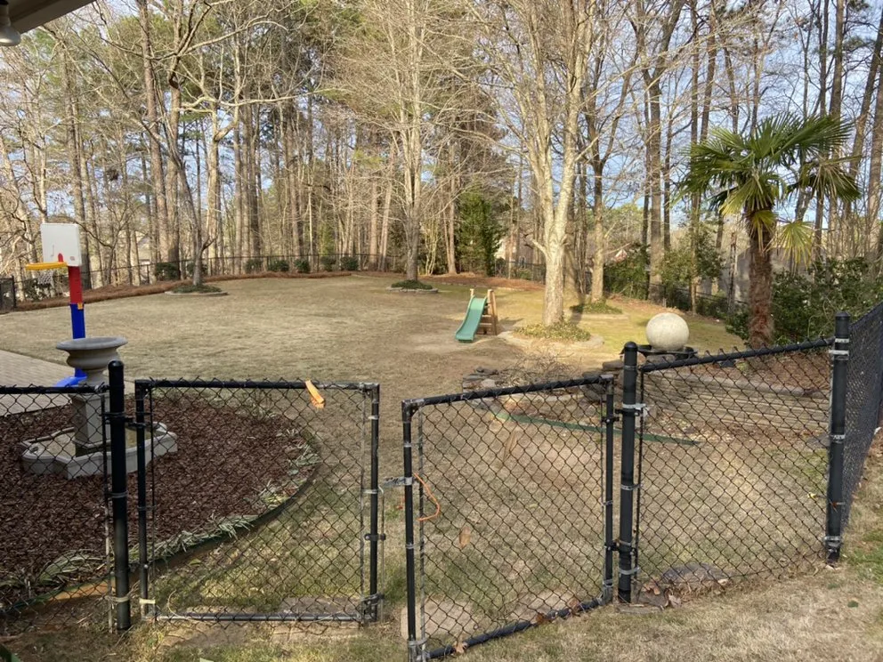 Custom residential landscaping for year-round maintenance across Birmingham, AL - Covenant Service