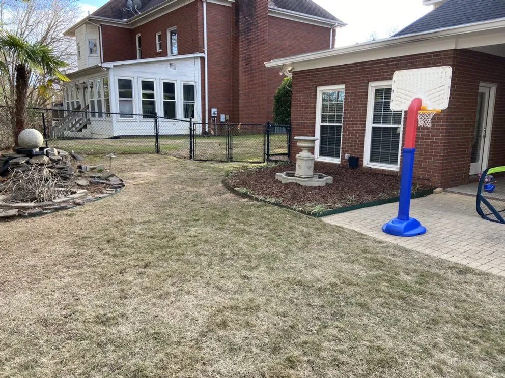 Custom garden landscaping in Birmingham, AL by Covenant Service