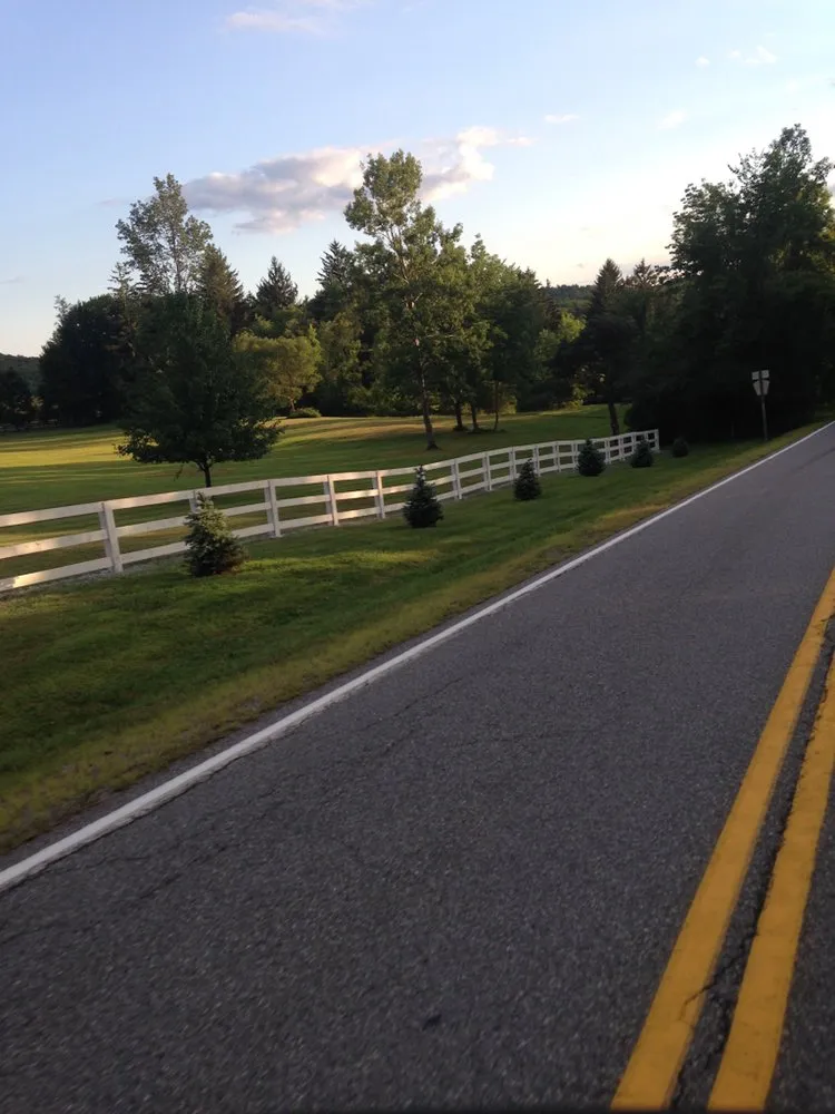 Custom yard maintenance experts serving Carmel Hamlet, NY - Coviello’s Landscaping