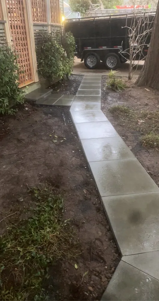 Reliable yard cleanup service experts serving Canby, OR - Covina Hills Landscaping