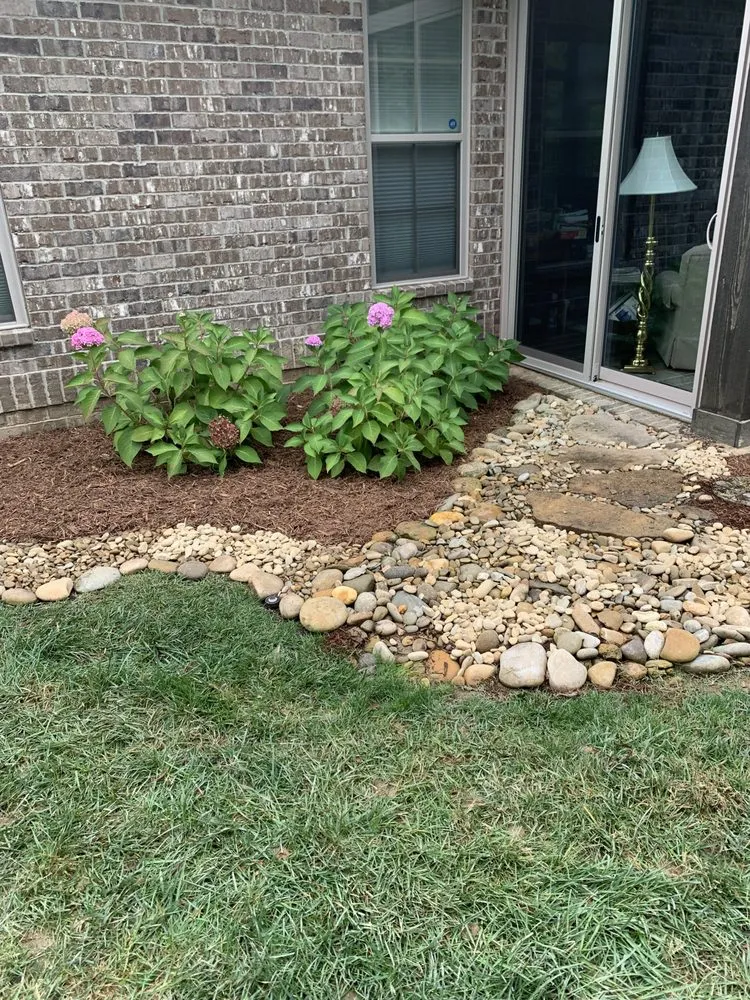 Top-rated landscape design in Farragut, TN - Covington’s Lawn Care and Landscaping