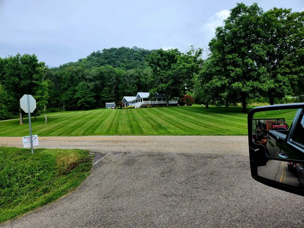 Custom garden landscaping in Morristown, TN by Covington's lawncare