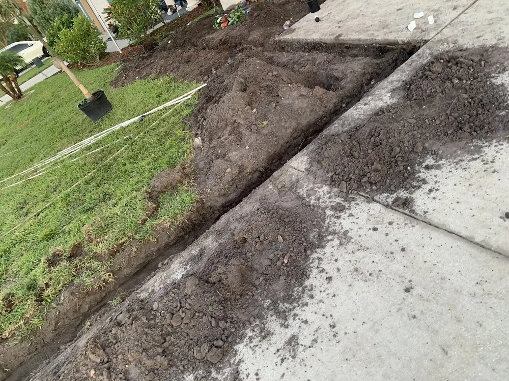 Expert outdoor landscaping near you in Lakeland, FL by Cowboy Cuts Landscaping