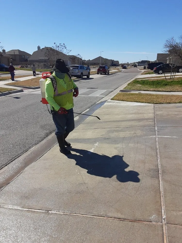 Affordable yard maintenance experts serving Corpus Christi, TX - Cowboy Cuts Lawn Services