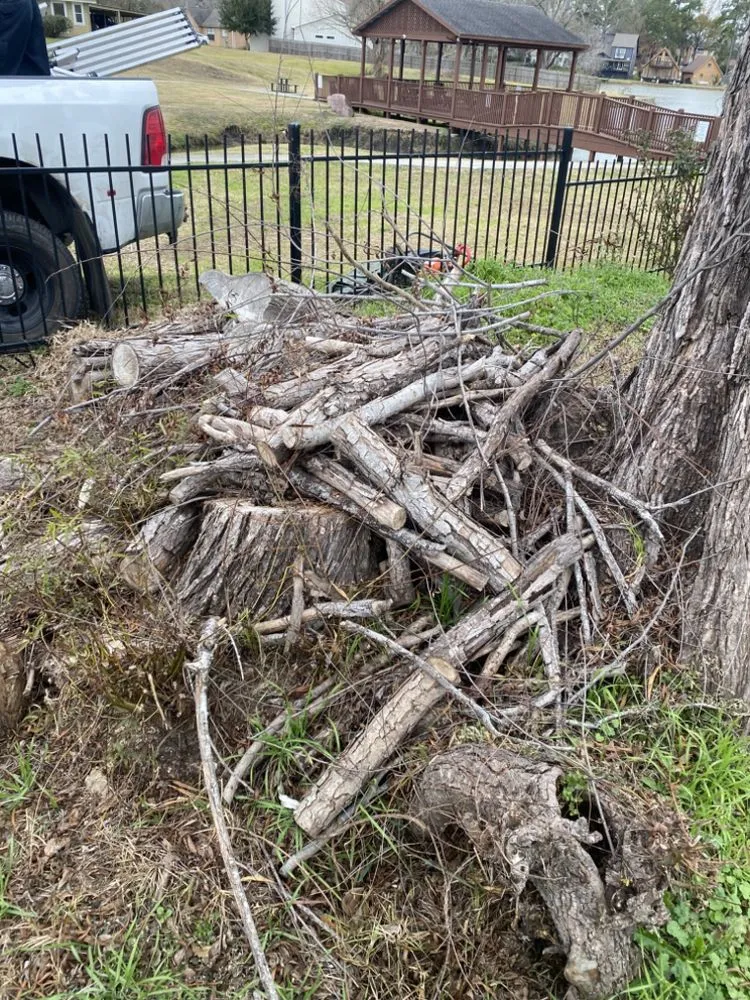 Expert garden landscaping experts serving Cleveland, TX - Cowboy Yeti Services