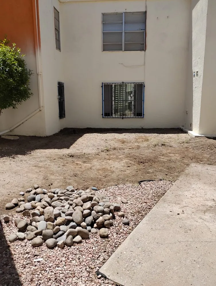 Trusted lawn mowing service experts serving Albuquerque, NM - Cowboy's Clean And Cut