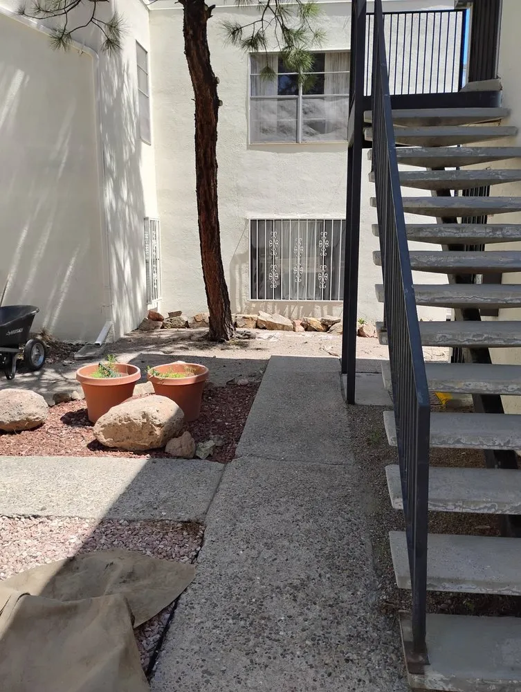 Local lawn mowing service with custom design in Albuquerque, NM by Cowboy's Clean And Cut