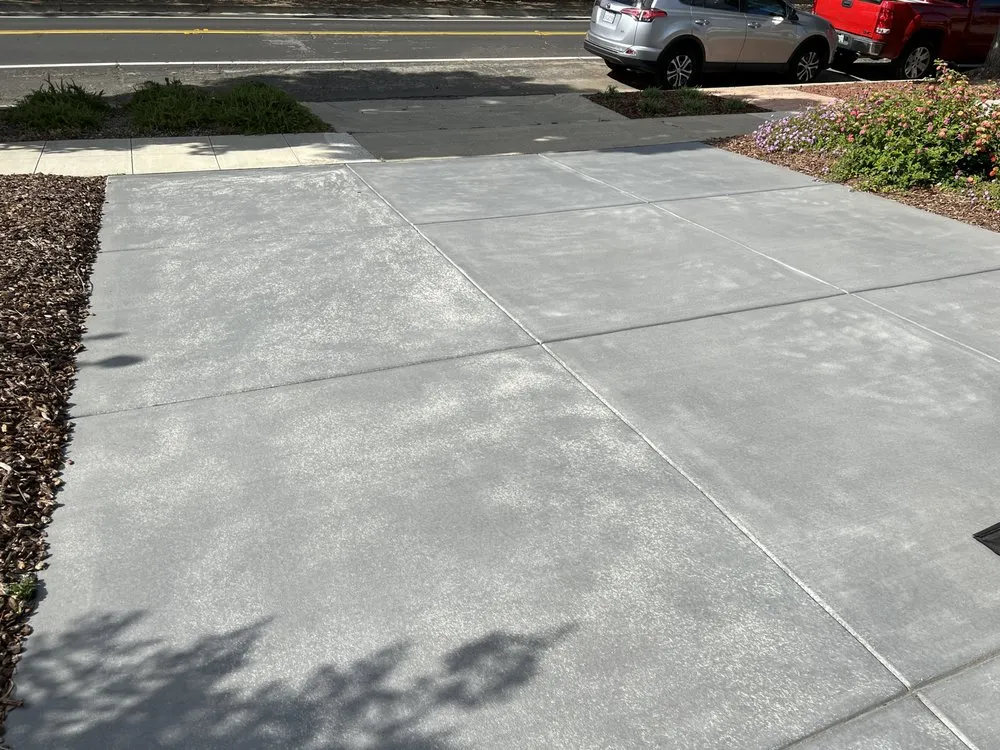 Top-rated lawn mowing service for beautiful yards in Morgan Hill, CA by Cowboys Landscaping