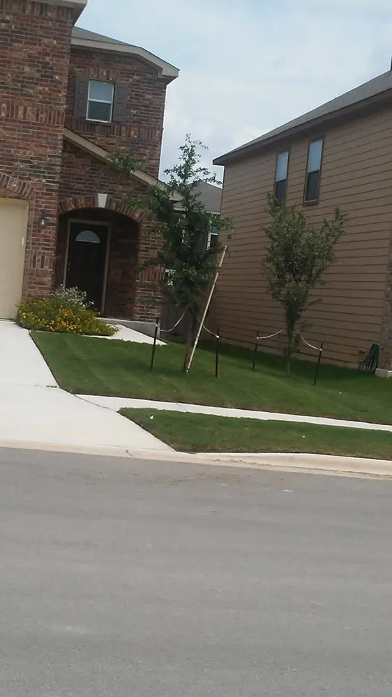 Custom outdoor landscaping in New Braunfels, TX by Cowboys Lawn Care