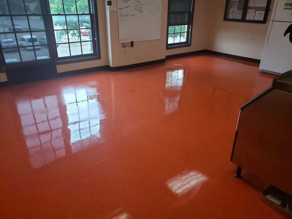 Top-rated yard cleanup service in Fort Worth, TX by Cowtown Building Maintenance Services