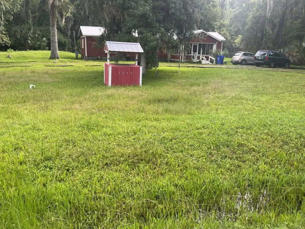 Top-rated outdoor landscaping experts serving Saint Augustine, FL - Cox Lawn Maintenance & Pressure Washing