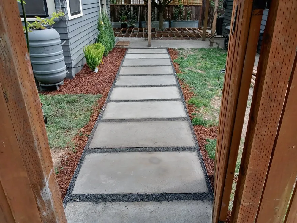 Reliable garden landscaping in Portland, OR - Coyote West