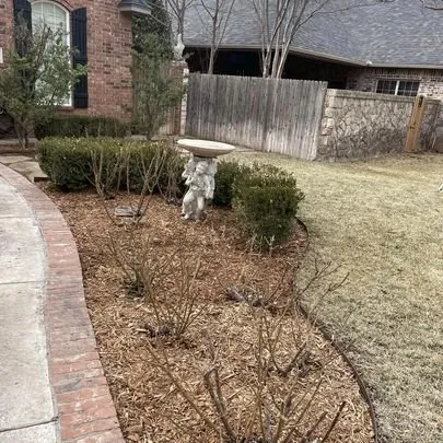 Custom lawn care service for residential properties across Sullivan, IL - Coy's Lawn Services