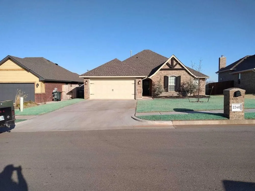 Expert outdoor landscaping for year-round maintenance in Oklahoma City, OK by CP3 Lawn & Pest Solutions