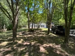 Local yard maintenance experts serving Lawrenceville, GA - CR Gardens Services