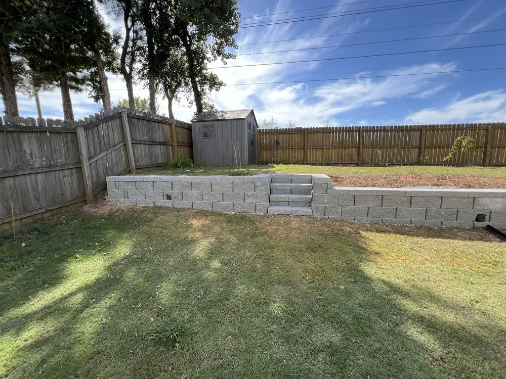 Custom lawn mowing service experts serving Lawrenceville, GA - CR Gardens Services