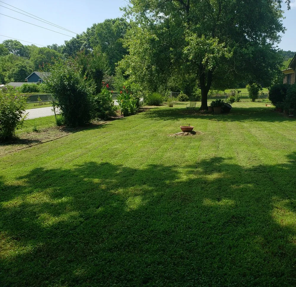 Custom garden landscaping for outdoor upgrades in Paron, AR by C&R House Cleaning And Lawn Care