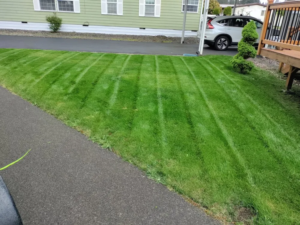 Reliable lawn mowing service in Elma, WA - C&R Landscape Services